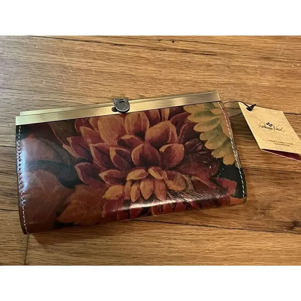 Patricia Nash Multicolor Floral Leather Frame Wallet B000603